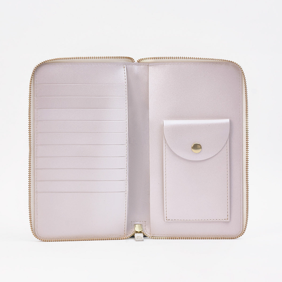Light pink wallet with gold zipper on a white background - Pearl