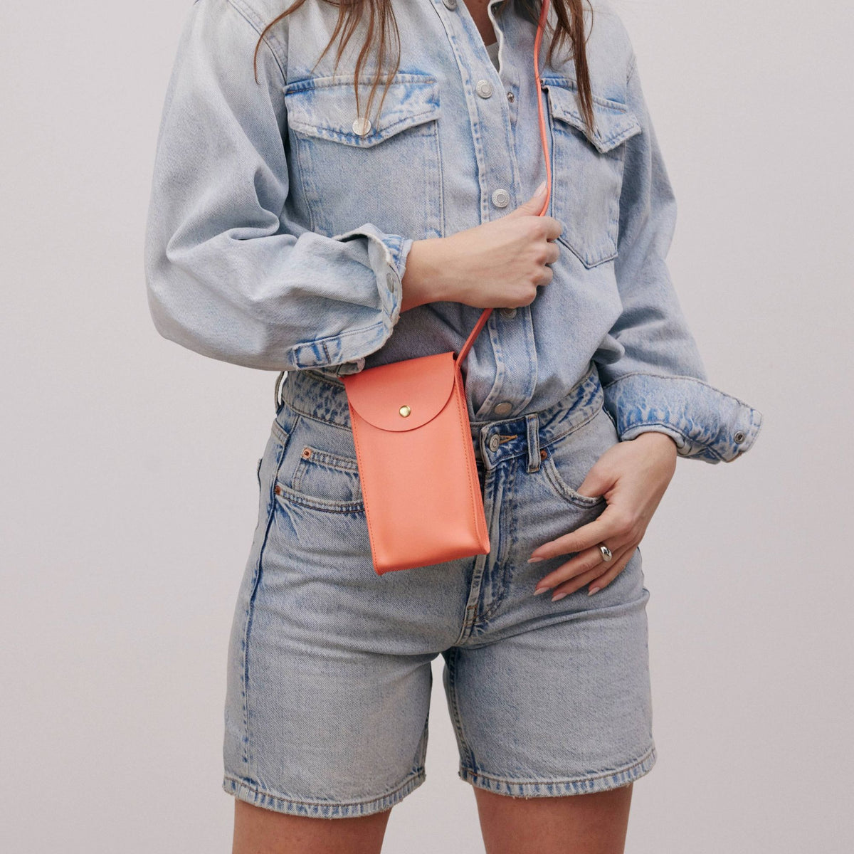 Mini Bandit crossbody bag in luxury full-grain leather, minimalist handbag for everyday wear