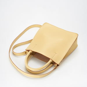 The True Crossbody