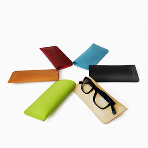 The Looker Glasses Case
