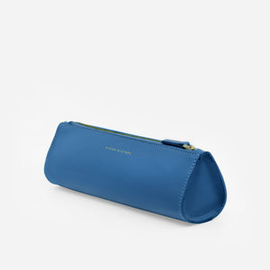 The Kiss Cosmetic Case